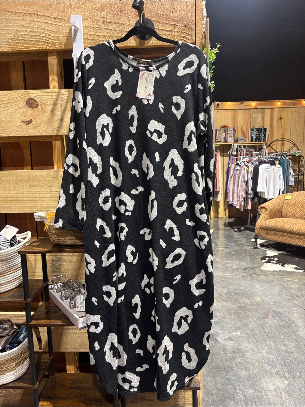 Stylish Black and White Leopard Print Dress